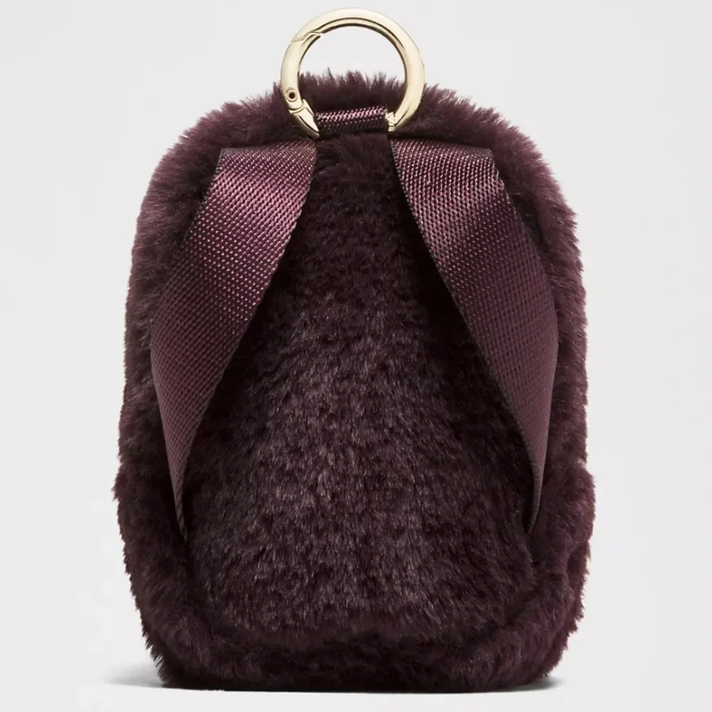 Lululemon Everywhere Nano Backpack Plush Fleece - Black Plum / Gold Bag Charm - Picture 3 of 4